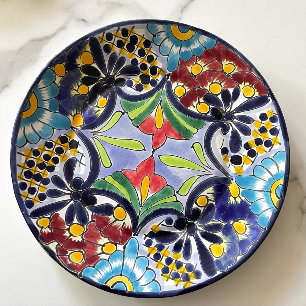 Mexican Talavera Hand Made Ceramic Large Wall Hanging Plate 11”